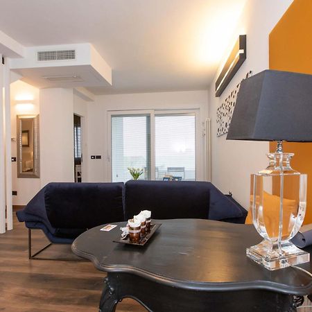 Ca Bianca Hotel Montiano  Kültér fotó