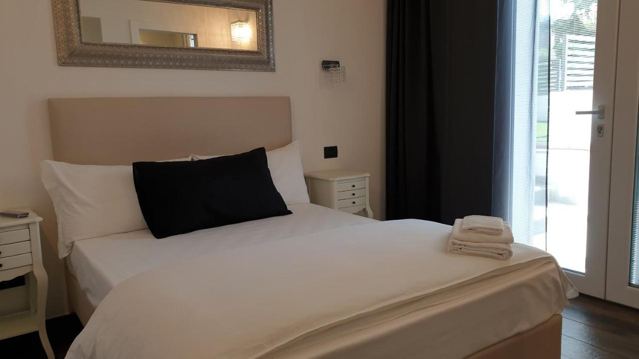 Ca Bianca Hotel Montiano  Kültér fotó